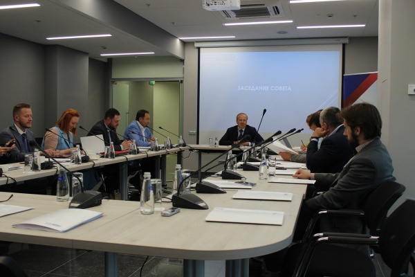 Андрей Назаров провел заседание Совета московского отделения «Деловой России» 