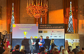 Дмитрий Ахтуба в фармацевтической премии «Работодатель будущего 2024» вручил награду победителю