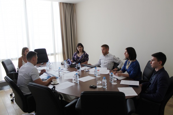 Денис Гудков провел заседание комитета по специальным территориям развития бизнеса