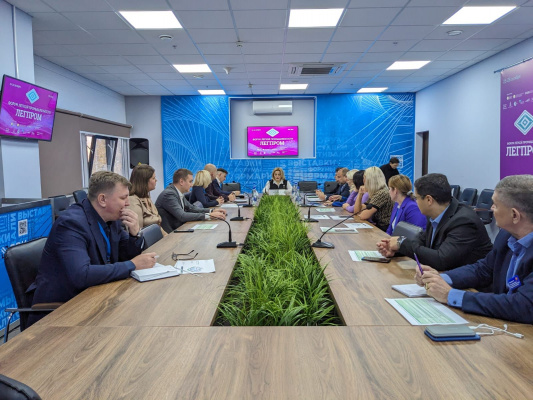 Московский делоросс принял участие в форуме лёгкой промышленности в Уфе