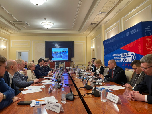 Делороссы в День поставщика презентовали свои проекты «Газпром нефть»