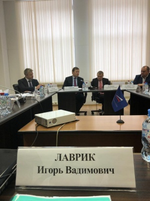 Игорь Лаврик принял участие во встрече бизнес-сообщества с Владимиром Ефимовым